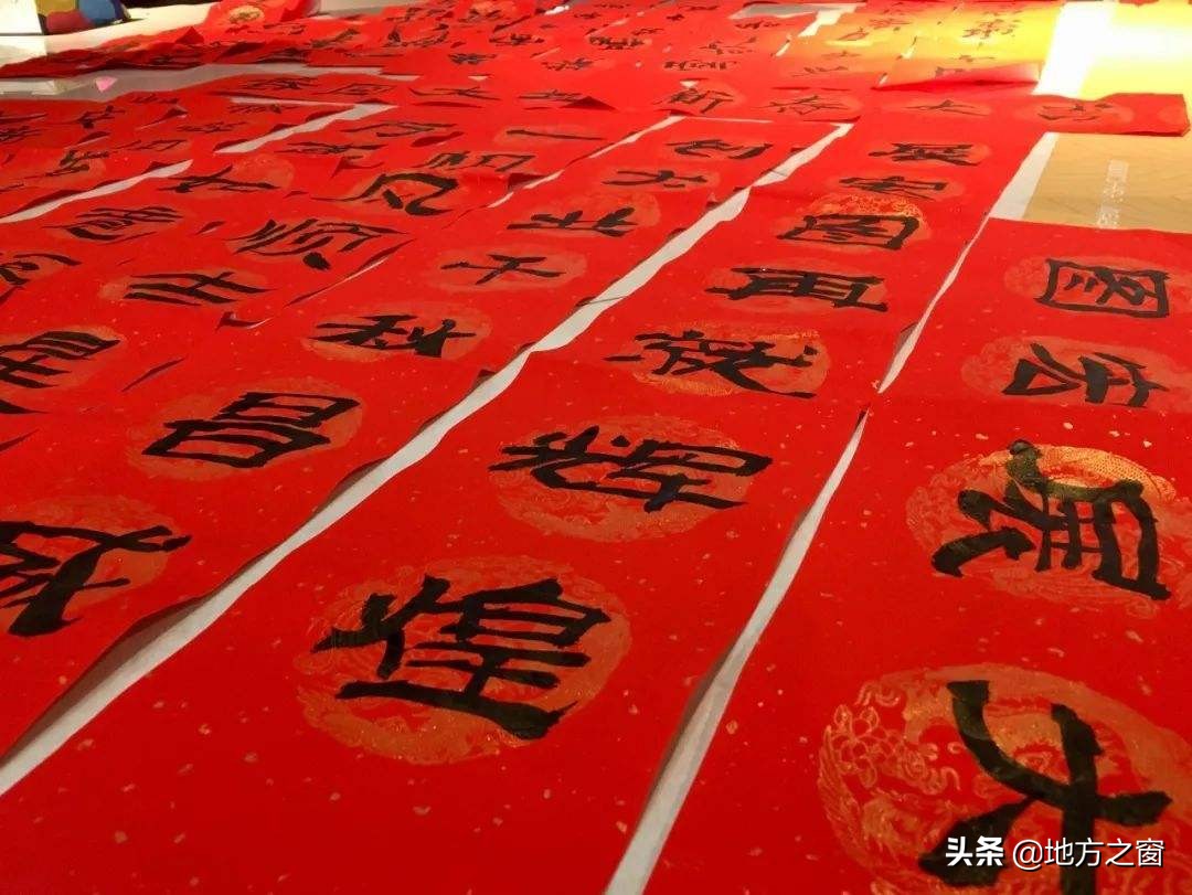 安徽一百年中学，门前有一副上联，至今无人对出下联