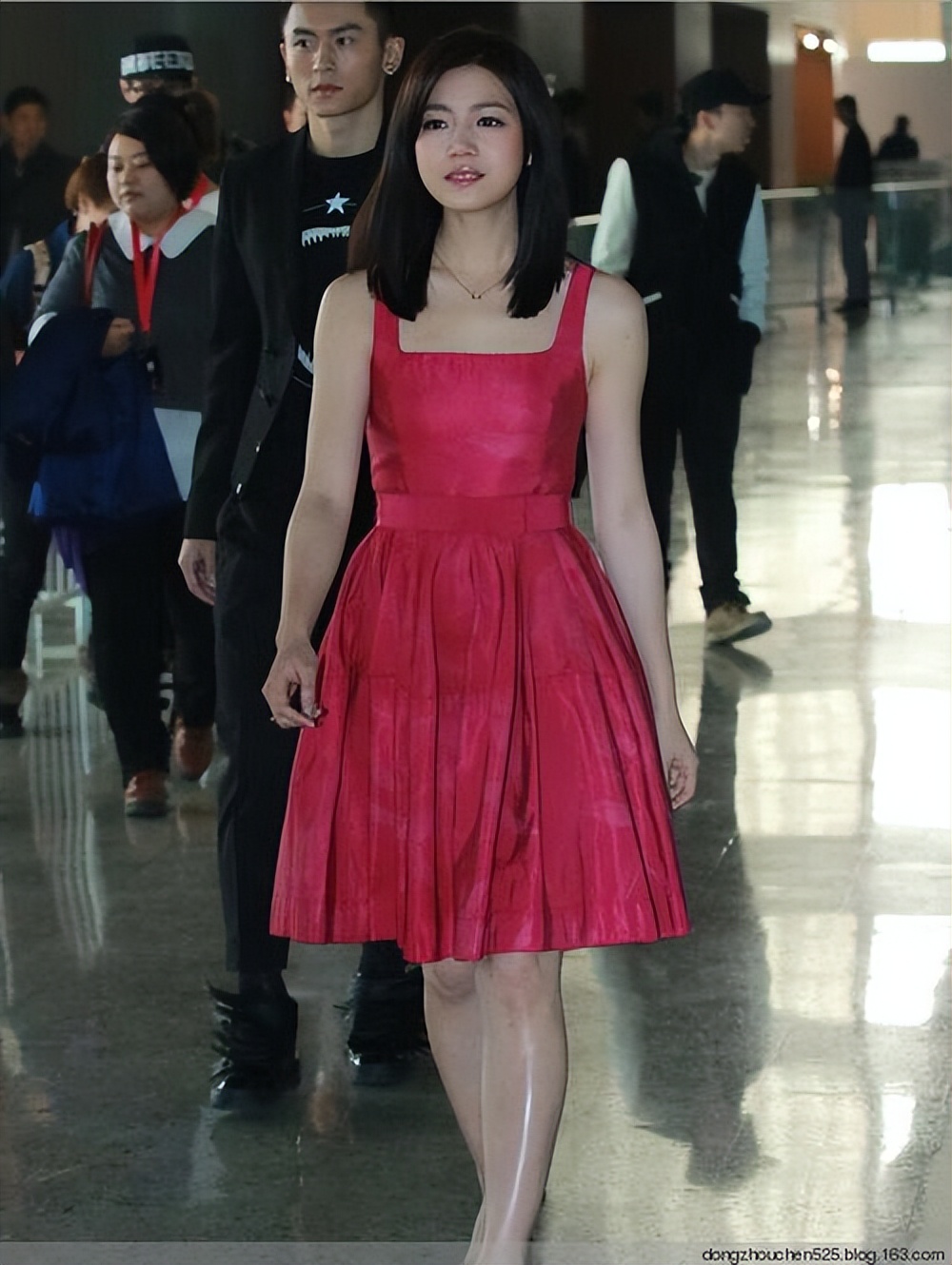 别在追求“白幼瘦”了，这10位女星告诉你，珠圆玉润也是一种美