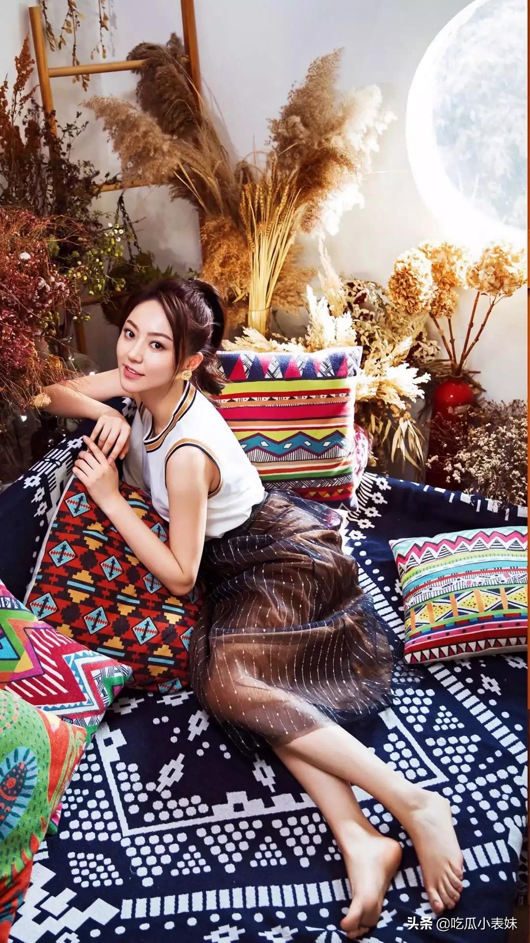 黄梦莹，皮肤白皙，御姐范十足