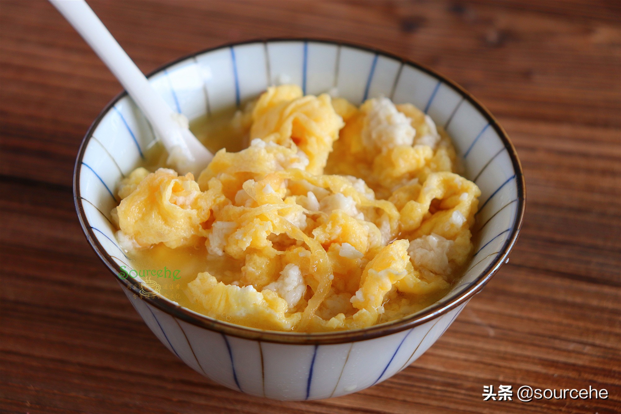 开工了，女人不管多忙，三天两头就吃一碗，脸色红润，气质绝佳