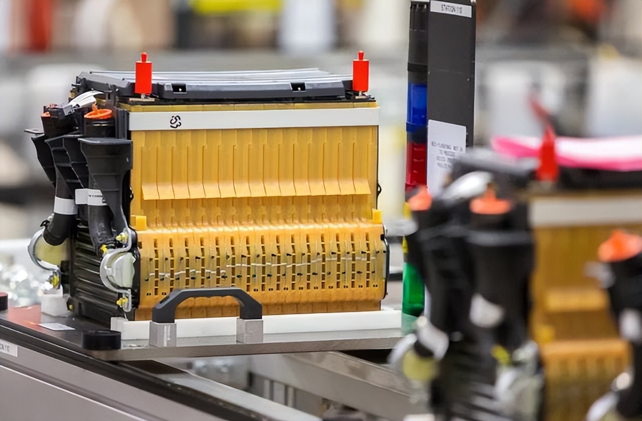 沃玛特集团：国产电池巨头，四年前蓬勃发展，如今却宣告破产