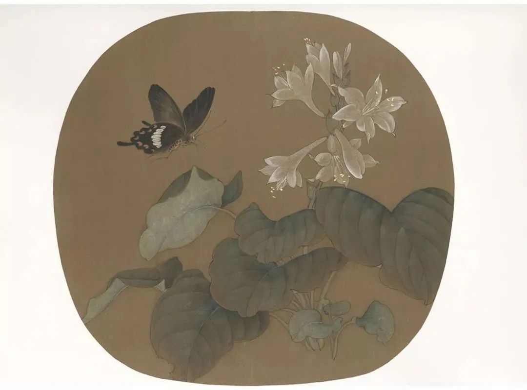 款款翩翩，不疑春深画中