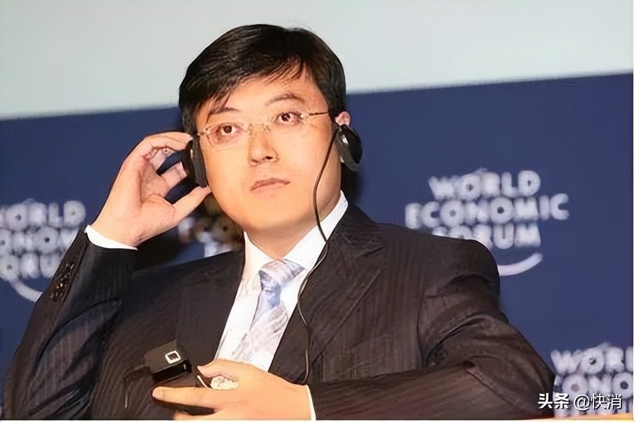 光明前董事长加盟新希望，或许伊利和潘刚才是最好的关系