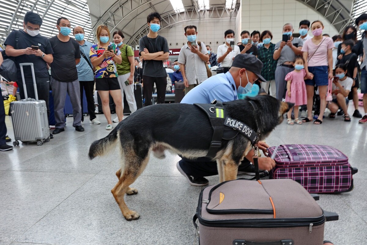 武汉贩卖毒品罪a href=//lawyer.110.com/lawyer/find/律师/a成功辩护案例