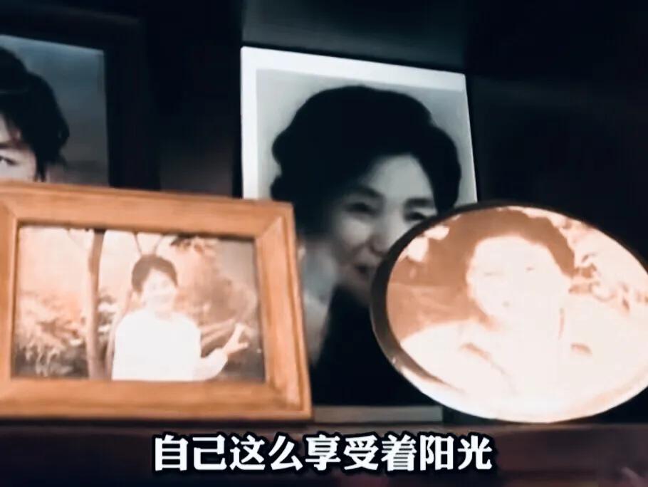 泪目！赵丽蓉去世22周年，儿子回故居悼念：妈，我看您来了