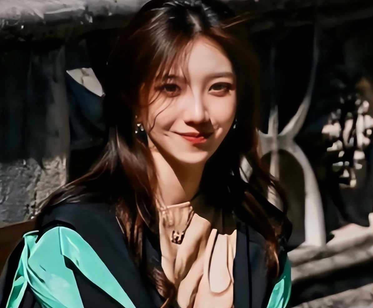 从专科生到北大研究生，一路上“披荆斩棘”，结果却不被网友认可