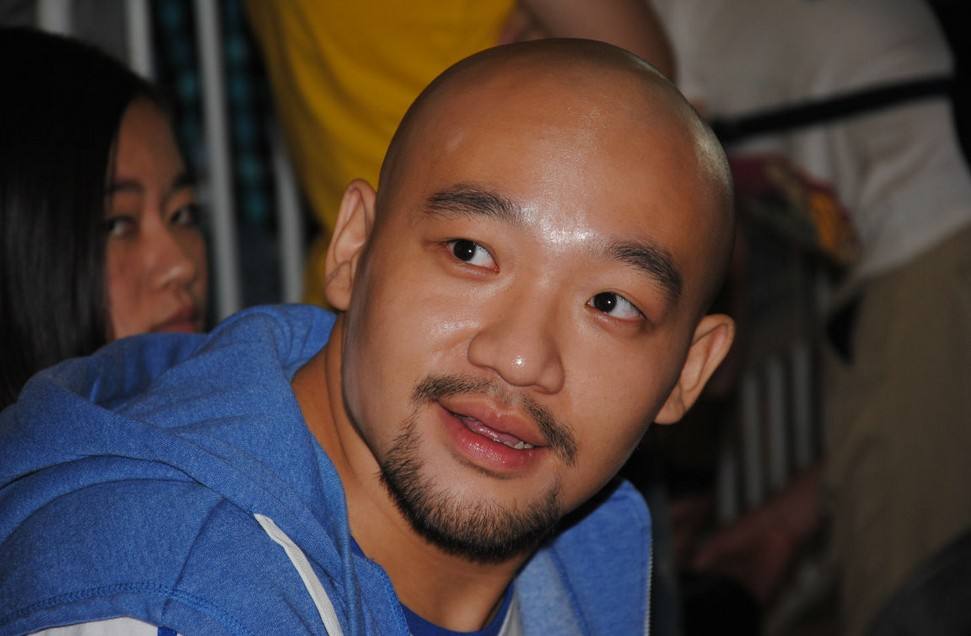 除了吴亦凡被北京警方带走，这九位也曾深陷牢狱，看他们做了什么