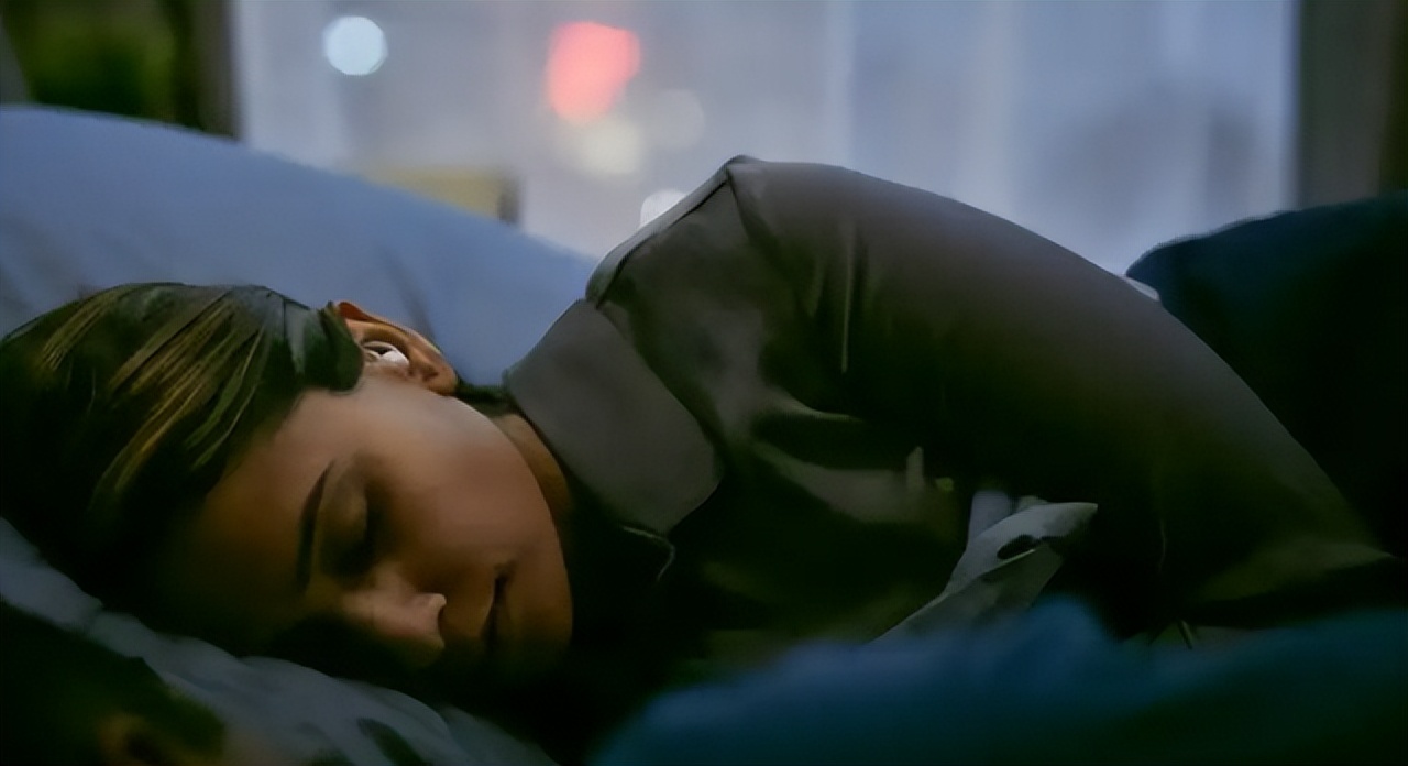 红霉素软膏，在眼部涂两下，对身体影响有多大？建议来了解下