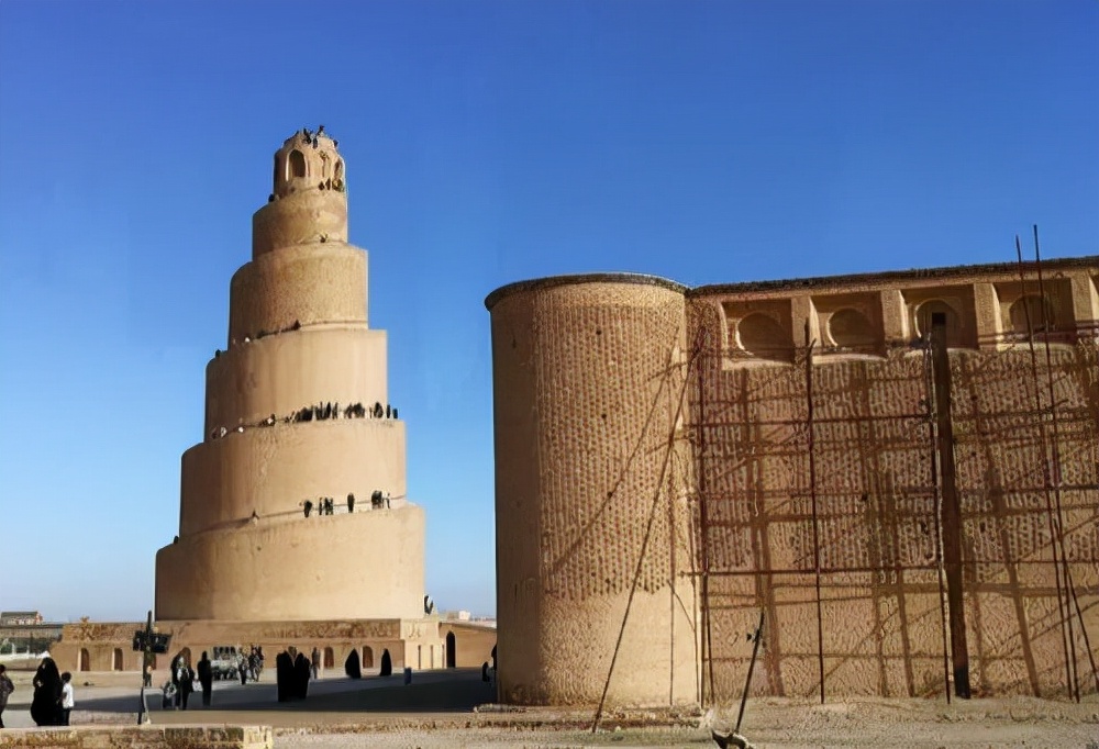 传说中的巴别塔是通天塔吗