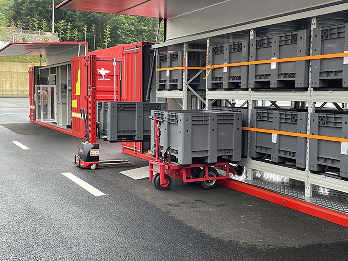 森源鸿马“1+N”智能方舱在贵州省消防救援后勤工作会议现场获赞