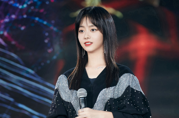 26岁演少女出名，31岁演大学生被认可，谭松韵的少女感为何这么强