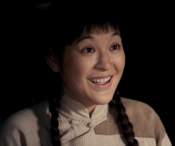 《高山清渠》虽然选角年龄偏大，但贵在真实，皱纹雀斑都清晰可见