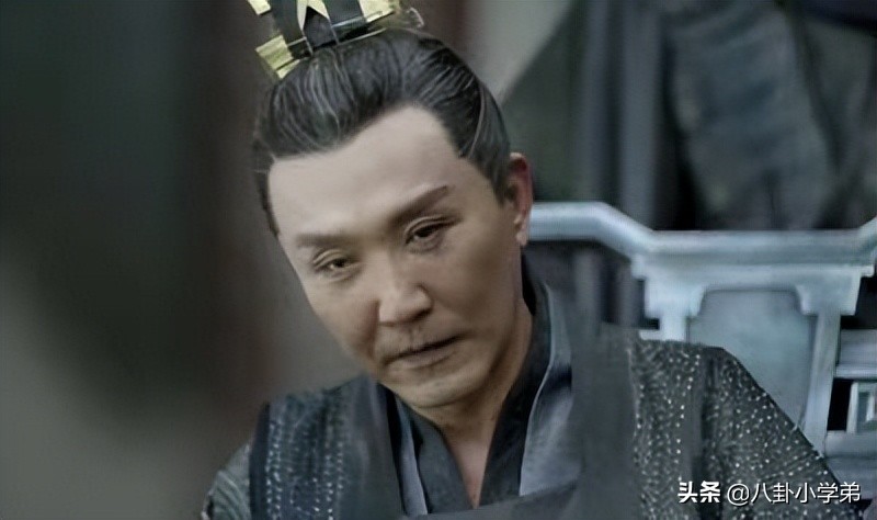 “冻龄男神”都是假的！脸肿僵硬、笑不出来，不服老是真的不行