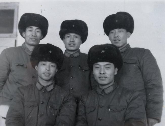 �й�65ʽ����Ϊ�����˻���ۼ�����9���ף�����ȫ��40��ϲ��