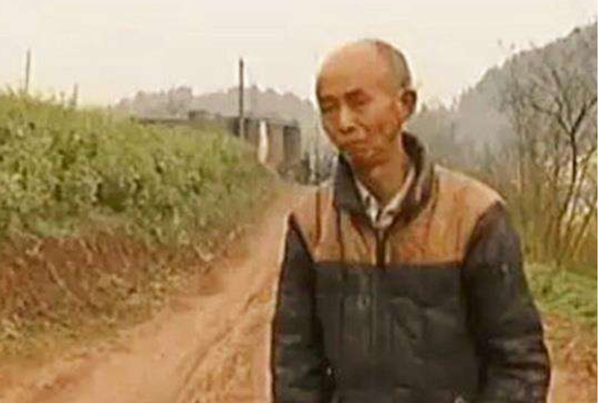 1995年，四川女大学生被120元卖给55岁老汉，2人跟牲口住了17年