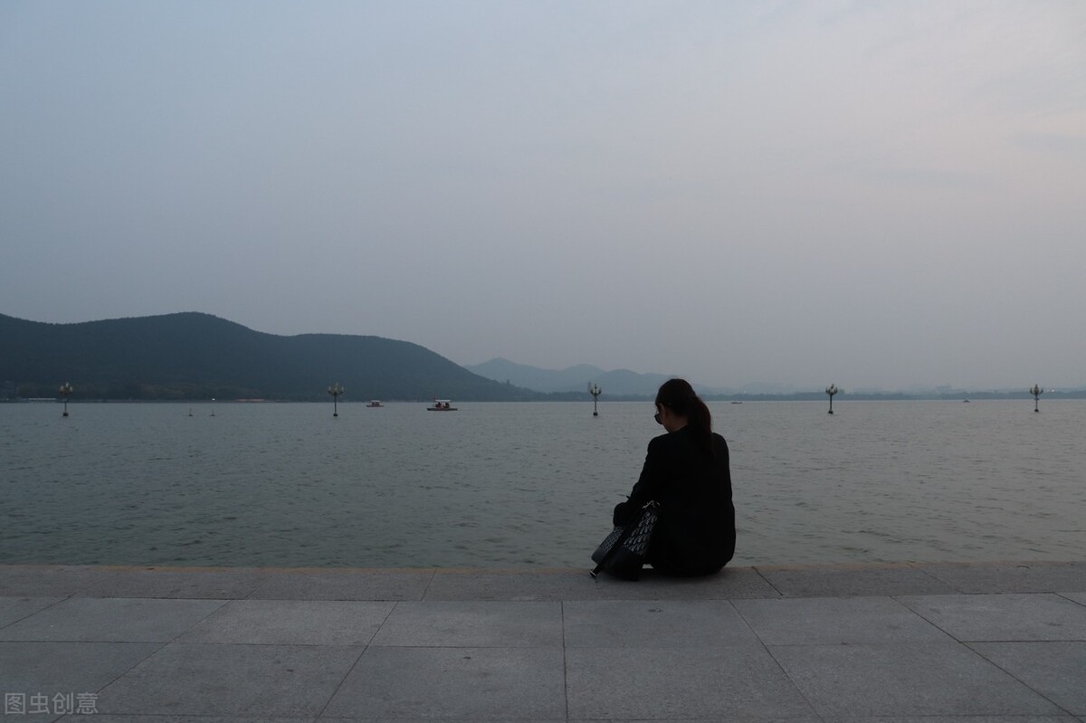 潘美不是奸臣，是北宋爱国名将；一生征战无数，死后配享太庙