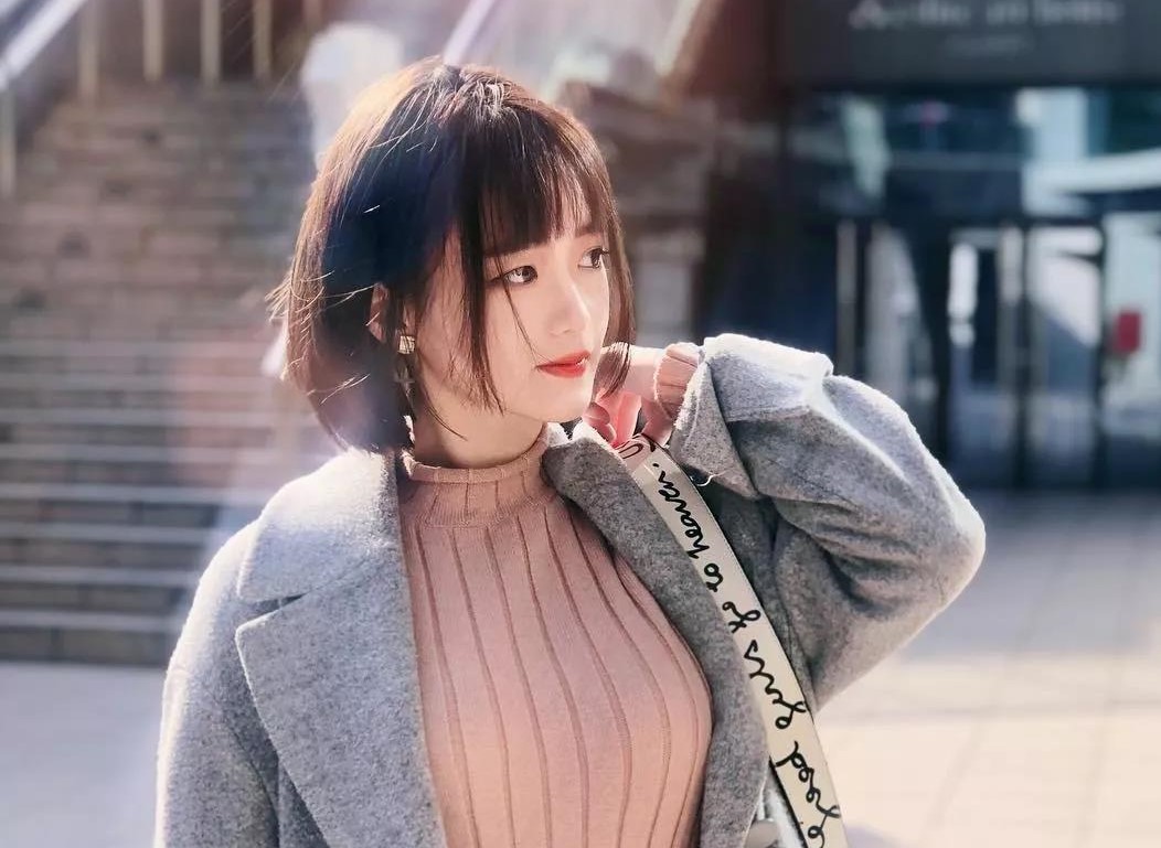 和女孩子聊天，这三个小技巧，越聊女生越开心