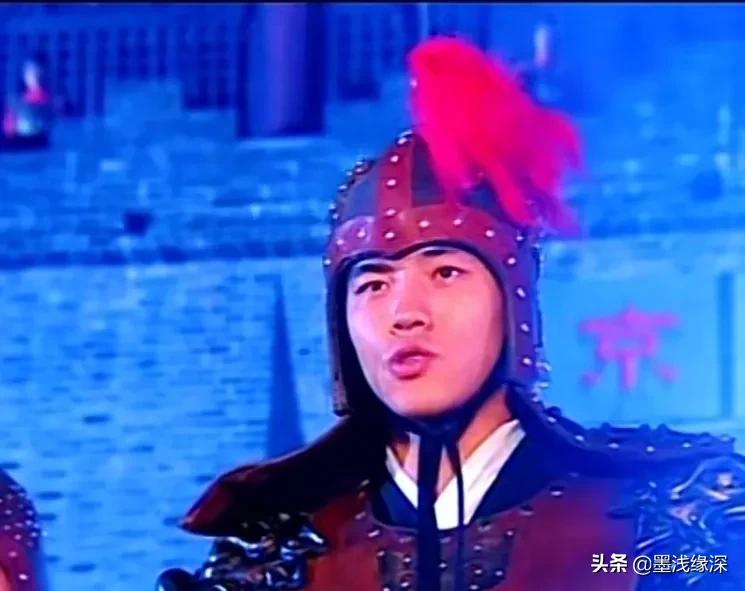 再看《乌龙闯情关》，童年里的欢乐和遗憾都在这里