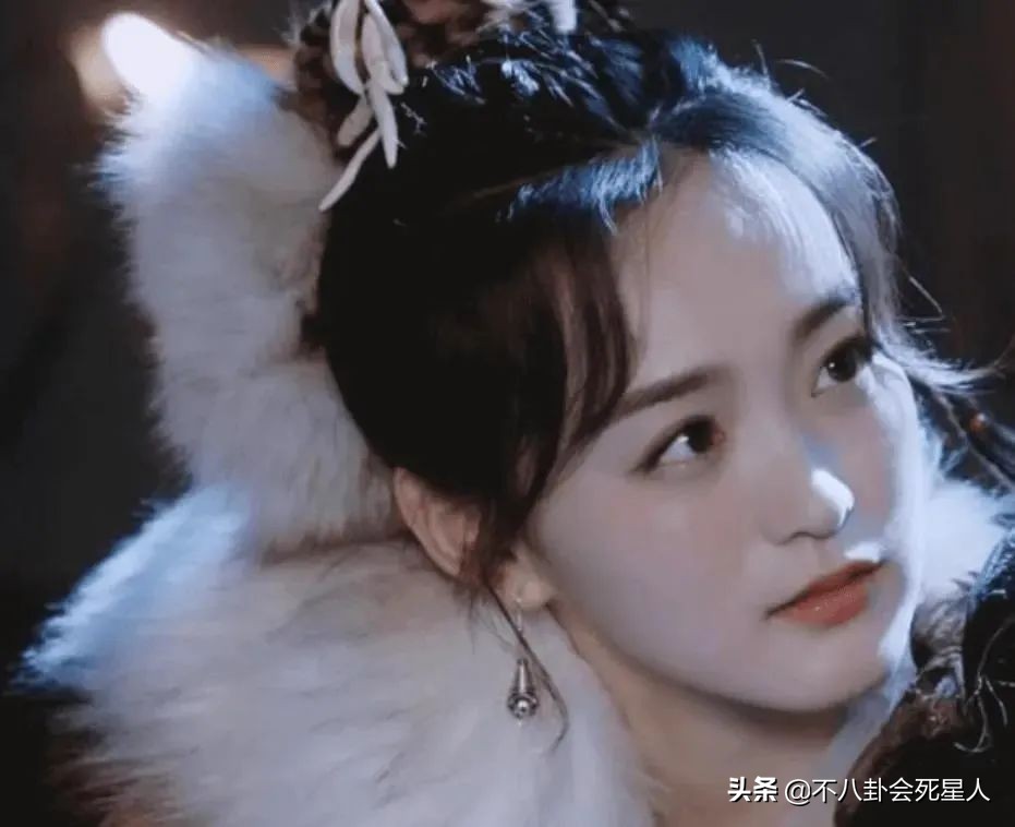 30+女星演高中生，个个灵气又娇嫩，她们是怎么做到的？