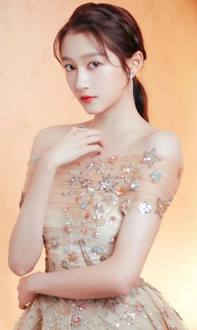 北京小妞关晓彤