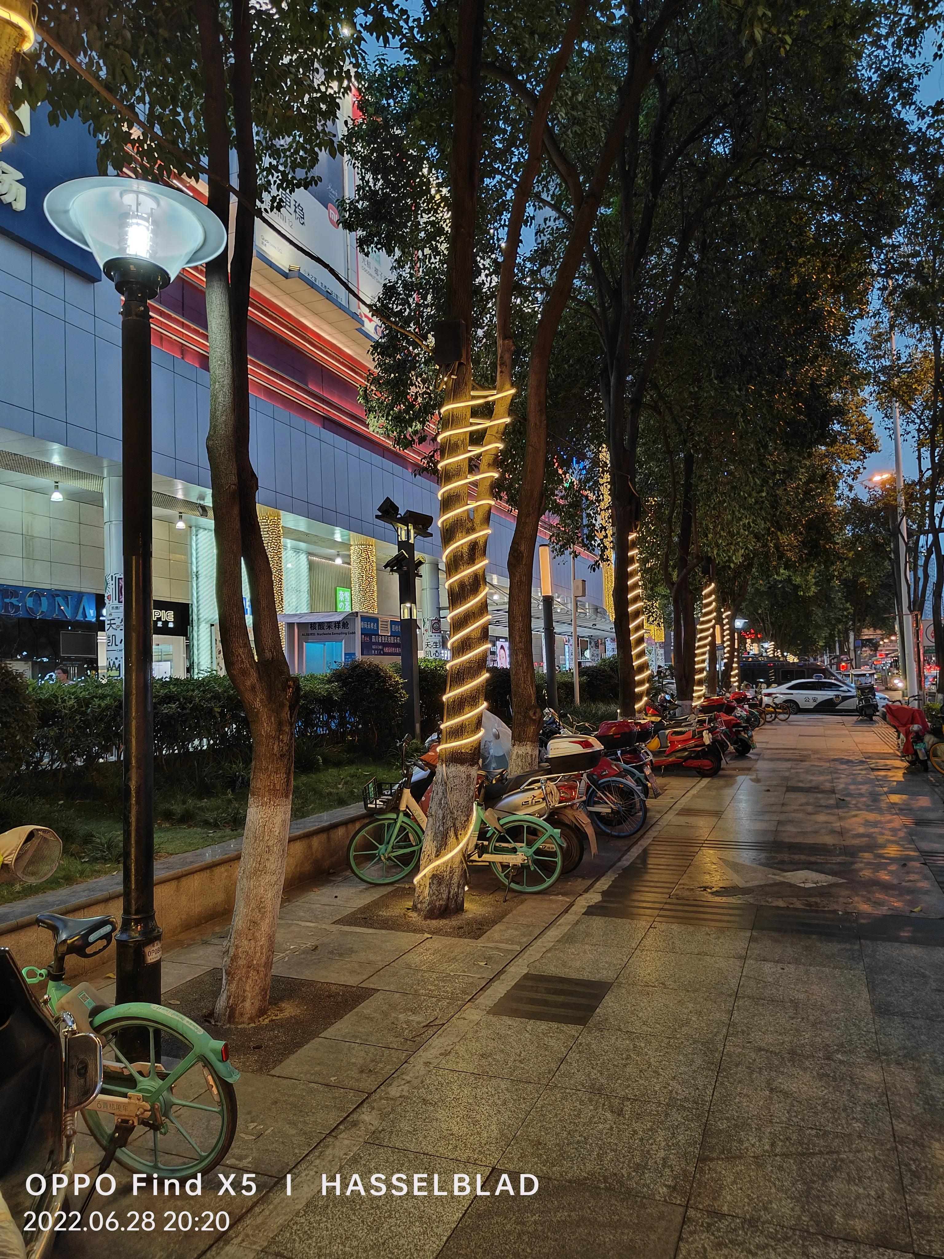 oppofindX5使用半年后夜拍评测