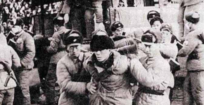 1949年，北平两个警卫营妄图兵变，目标竟是居住在香山的毛主席