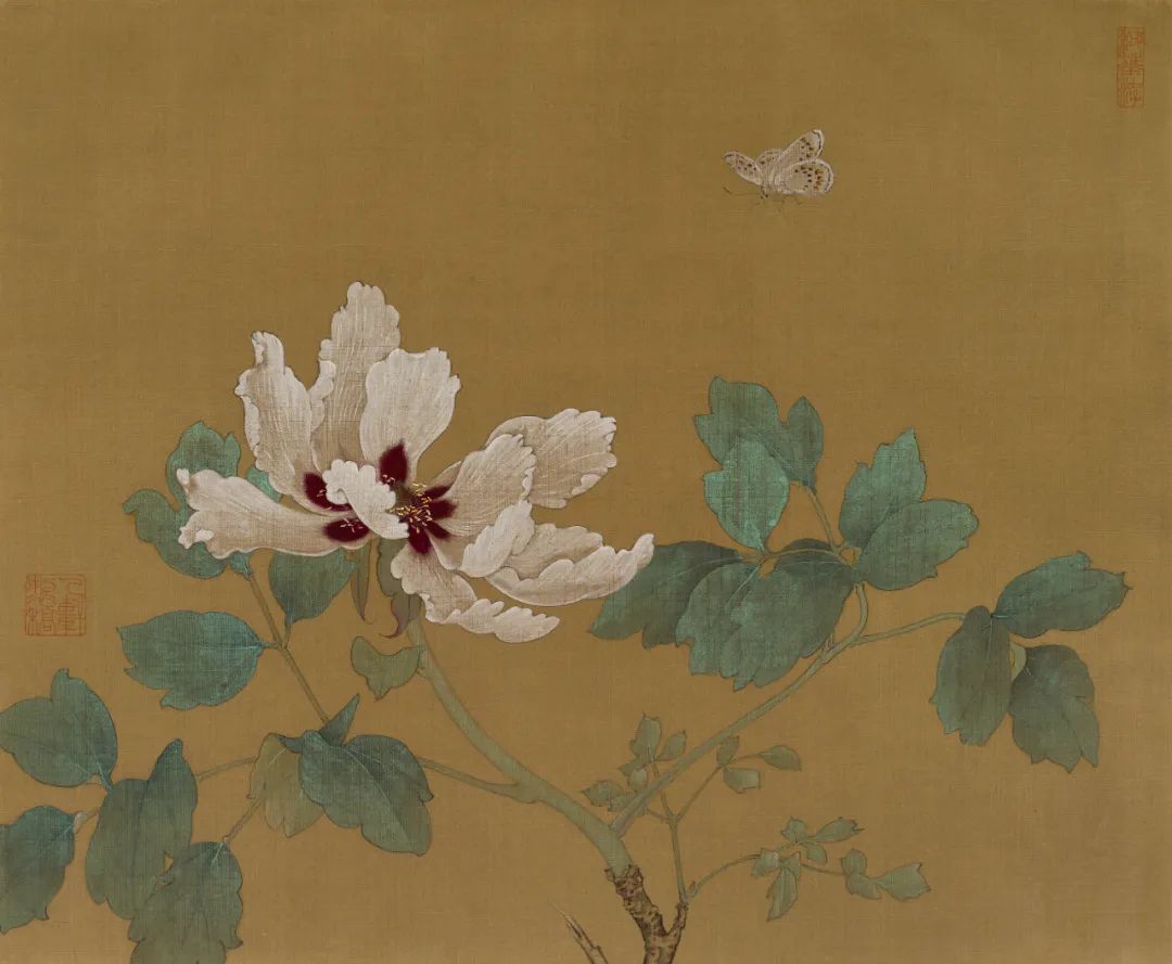 款款翩翩，不疑春深画中