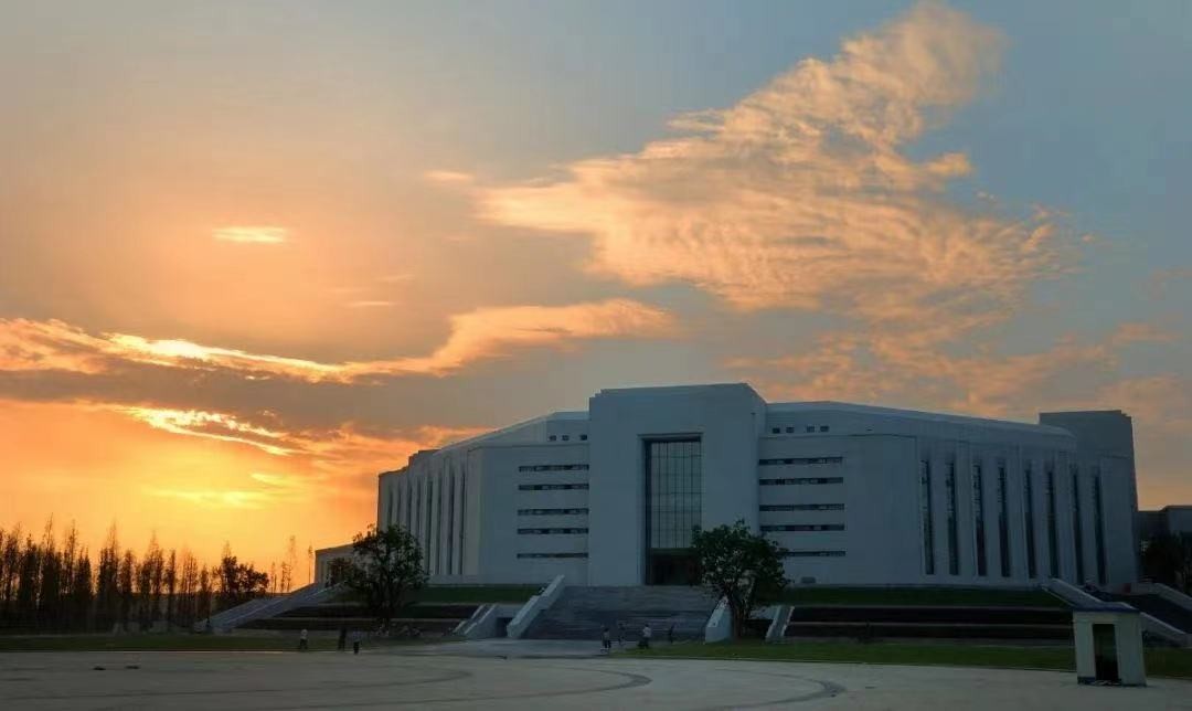 择校必看！全员保研资格+全员海外交流，电子科大“超火”专业值得关注！