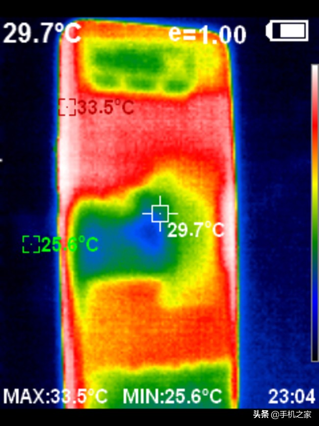 腾讯ROG游戏手机6 Pro体验 虽是腾讯联名 更是原神游戏神机