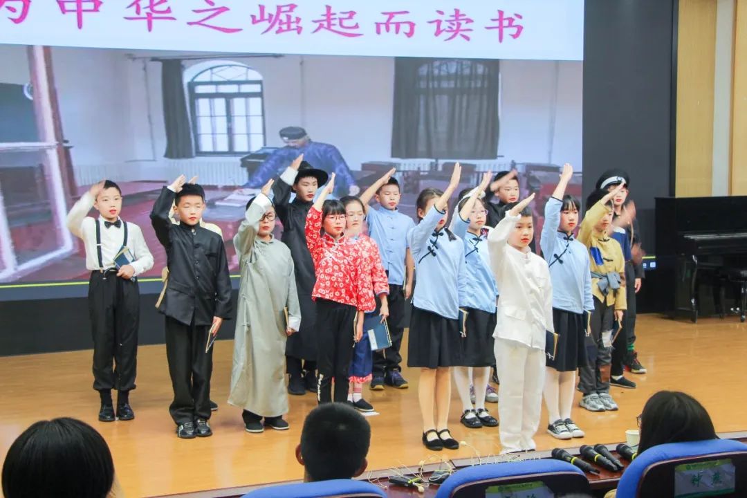 花田花绽，阅读悦心｜双流区黄甲小学举行读书节之阅读表演赛