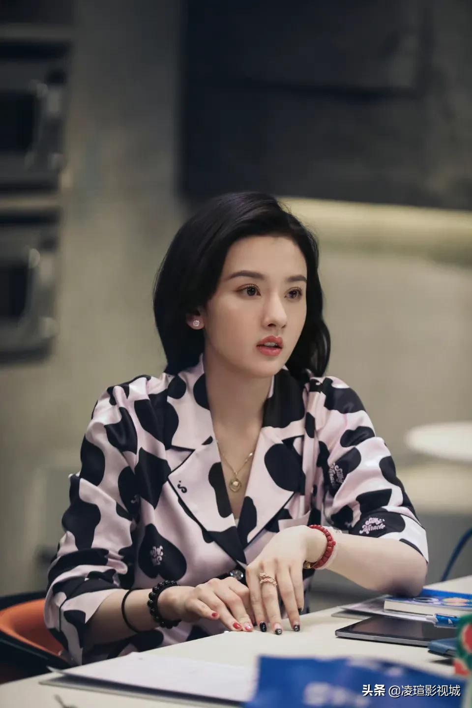 明星壁纸图片分享：宋祖儿（2）