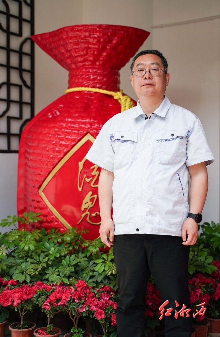 我是主角丨27载光阴，他将青春酿成醇厚美酒