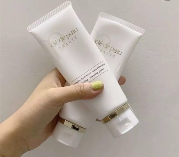 资生堂旗下「贵妇品牌」！花了上万块，告诉你CPB哪款值得买