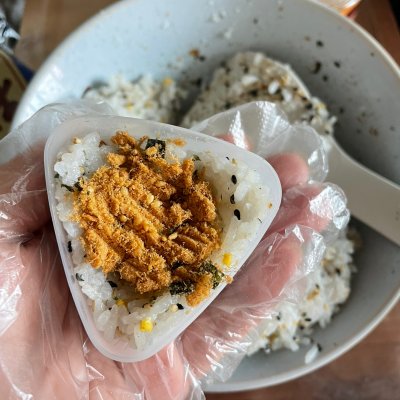 日本飯團的做法,日本飯團的做法和配料