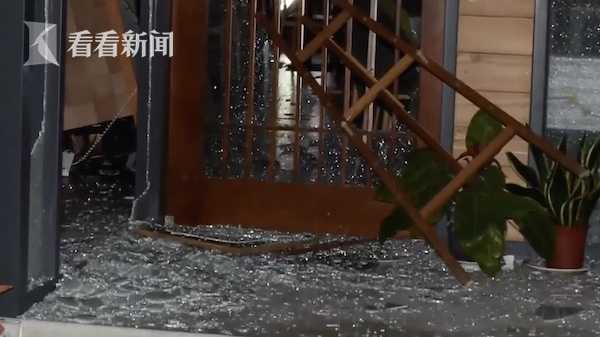 男子向老板预支薪水遭拒离职 隔天竟带人砸店