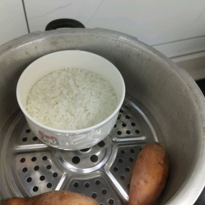 电压力锅蒸米饭,电压力锅蒸米饭需要多长时间