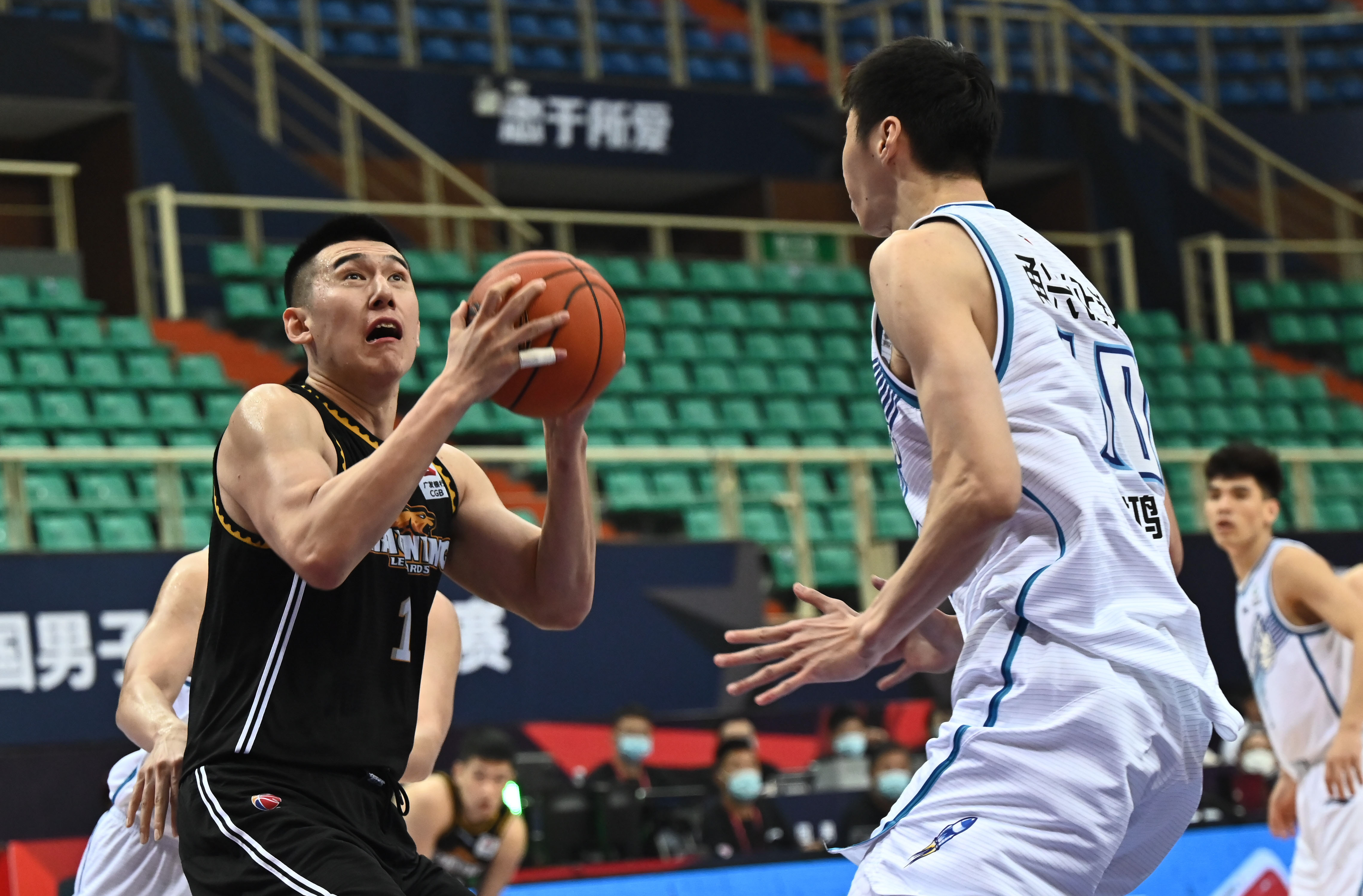 CBA-辽宁99-70宁波(篮球——CBA第一阶段：辽宁本钢胜宁波甬兴证券)