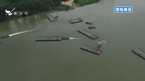 燃！陆军第73集团军在福建南部进行渡河作战演练