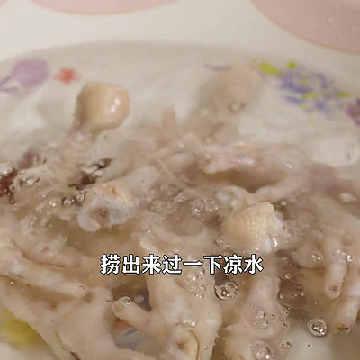 無骨雞爪的做法,無骨雞爪的做法視頻
