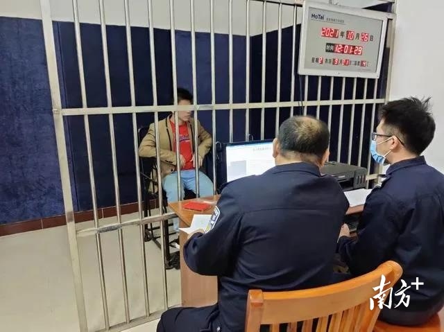 无证驾驶摩托车处罚,无证驾驶摩托车处罚规定