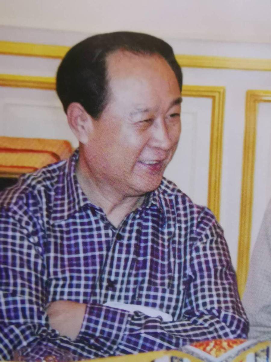 【作者简介】赵立德(男),山东省临朐县人,1949年生,1965年参加工作,任