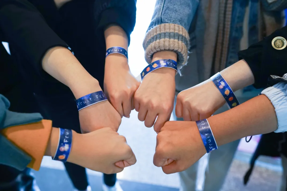 天（水）津（果）大学祝你红红“火”“火”，心想事“橙”！