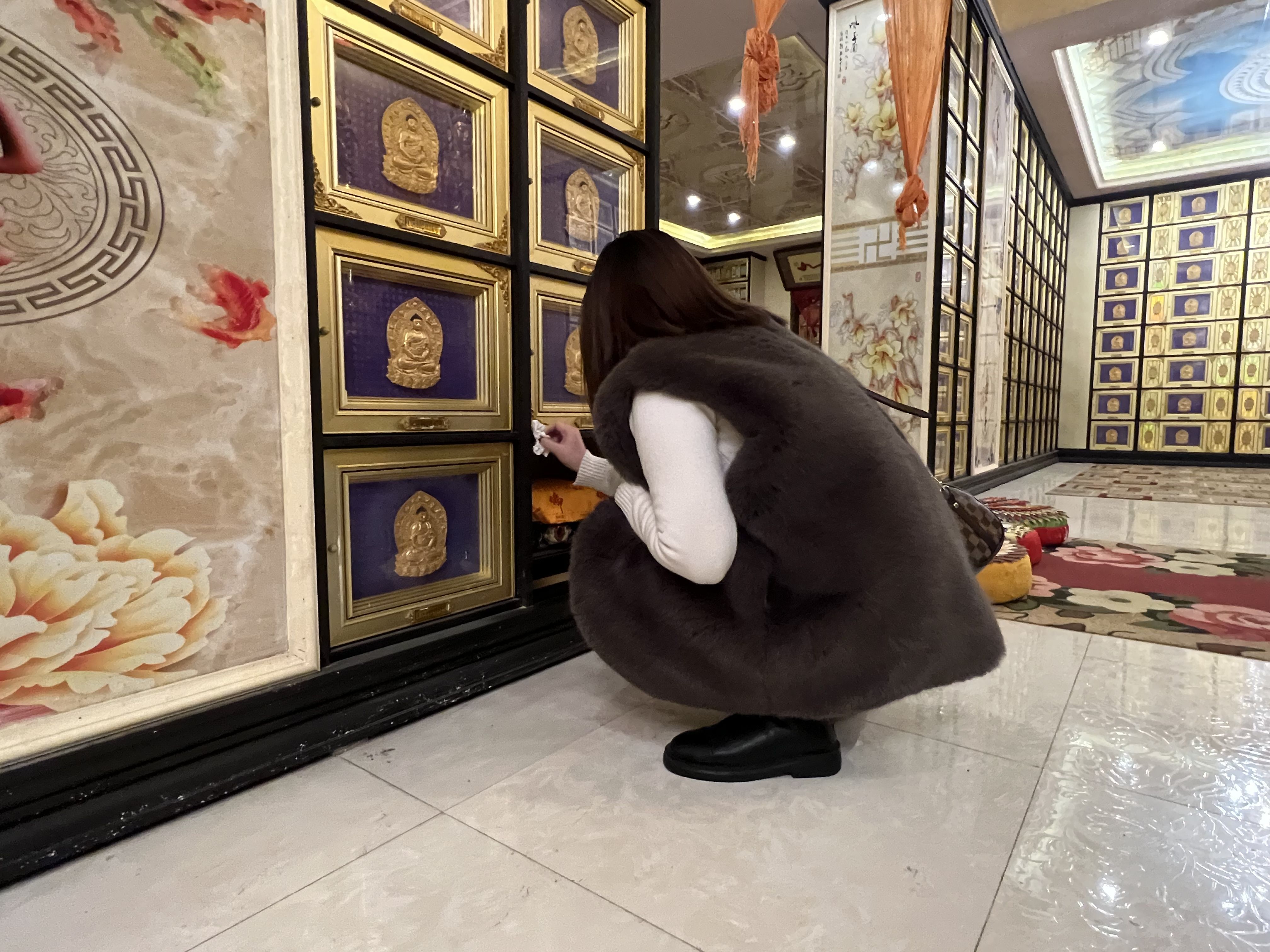 夢見鞋跟斷了,夢見鞋跟斷了是什么意思