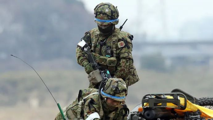 ��Ҽ�����߶Ⱦ��裡�ձ���Ŀ�ʼ�ж��ˣ�Ϊ������Ԥ̨����׼��