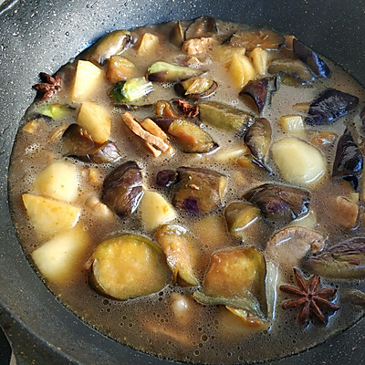 茄子燉土豆,茄子燉土豆的家常做法
