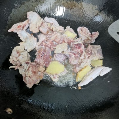 地锅鸡,地锅鸡的制作方法