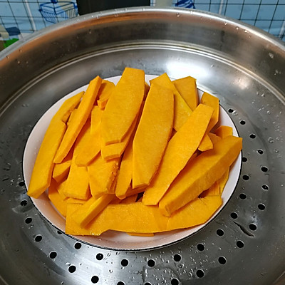 窩窩頭,窩窩頭一塊錢四個(gè)什么梗
