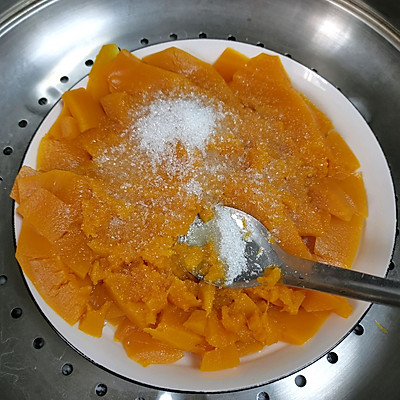 窩窩頭,窩窩頭一塊錢四個(gè)什么梗