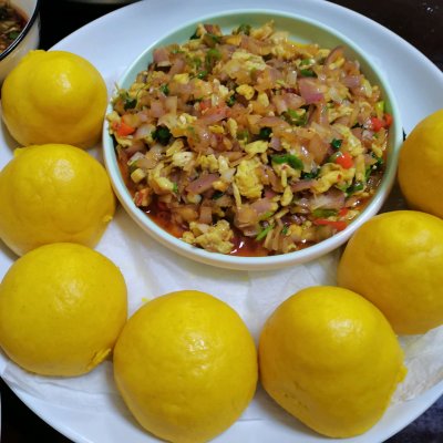 窩窩頭,窩窩頭一塊錢四個(gè)什么梗
