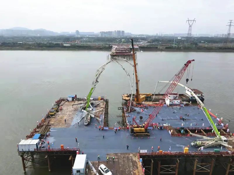 高铁、地铁、公交……事关长沙交通出行，一大波好消息来了